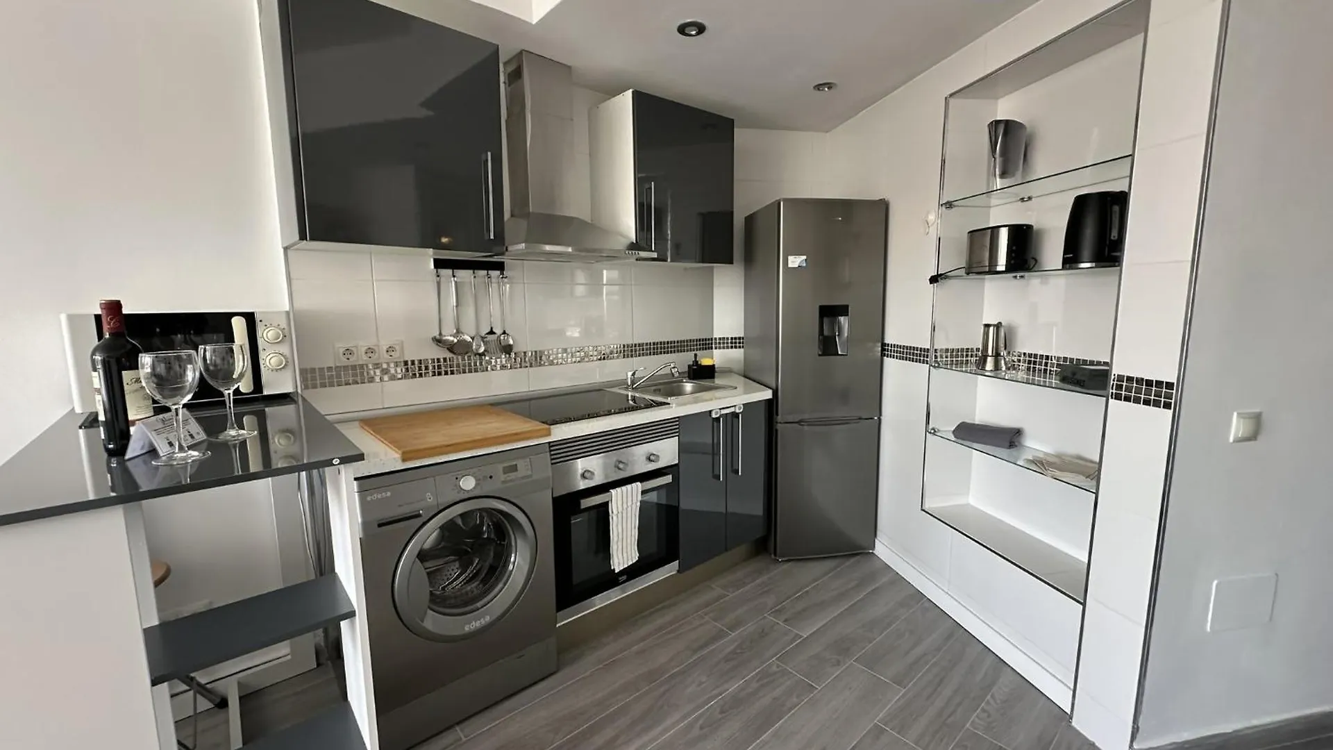 La Colina Beach Nest Torremolinos Apartment