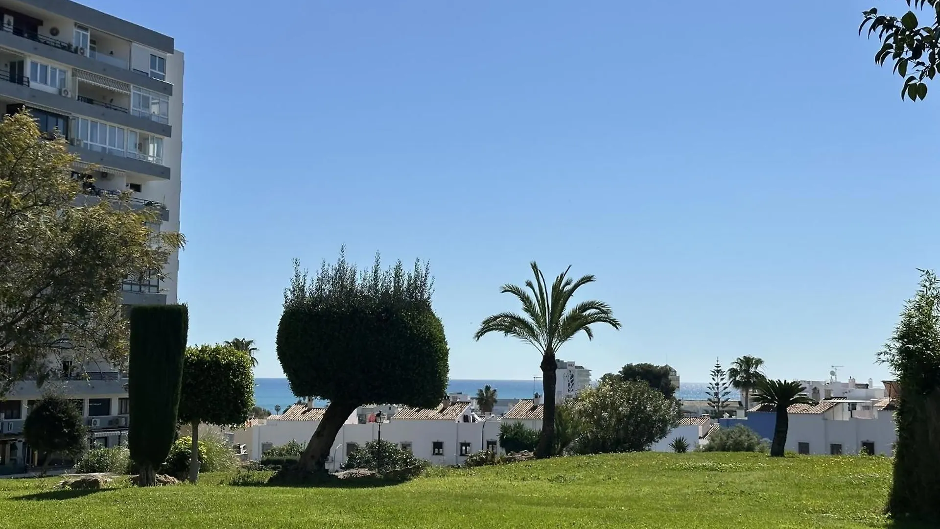 La Colina Beach Nest Torremolinos 0*,